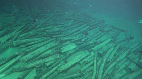 我国深海考古重要发现！南海首次发现大型古沉船遗址：水下视角壮观